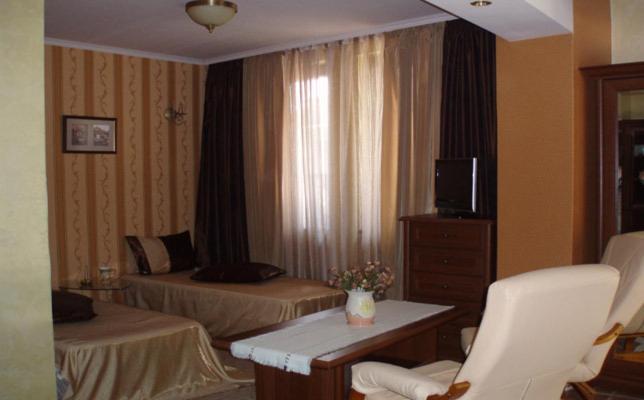 וליקו טורנובו Guest Rooms Bela Neda מראה חיצוני תמונה