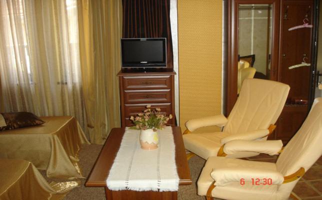 וליקו טורנובו Guest Rooms Bela Neda מראה חיצוני תמונה