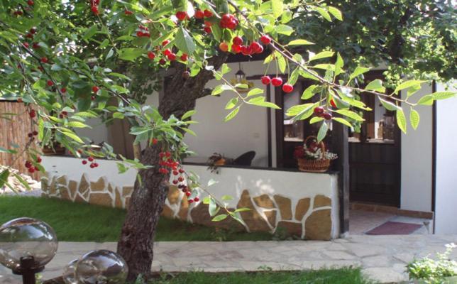 וליקו טורנובו Guest Rooms Bela Neda מראה חיצוני תמונה
